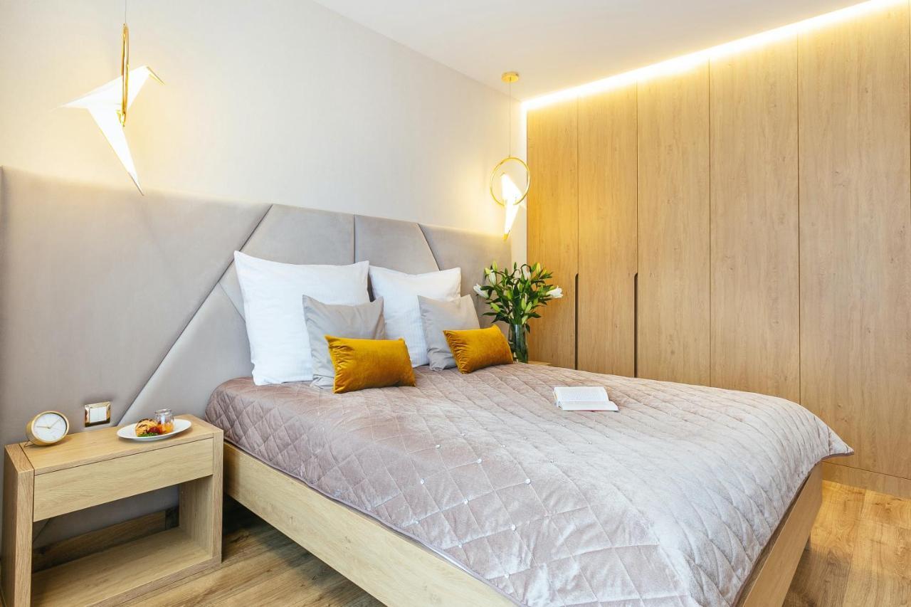 Golden Queen Apartments Old Town Краков Экстерьер фото