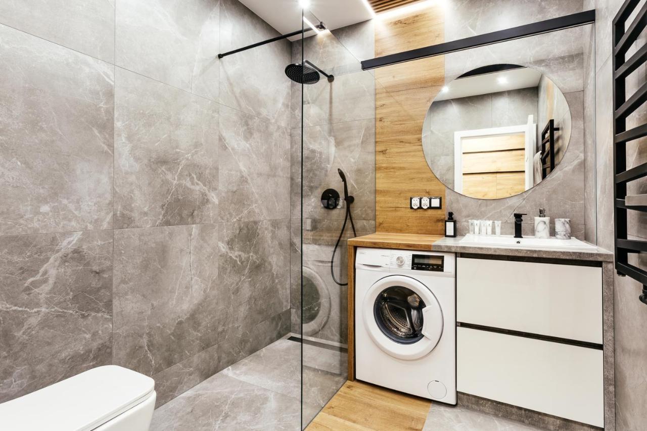 Golden Queen Apartments Old Town Краков Экстерьер фото